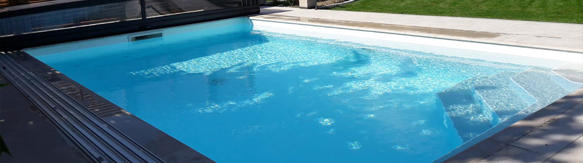 Am Pool Pool